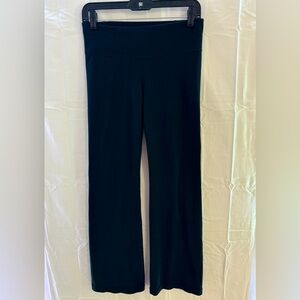 Under Armor flare leggings